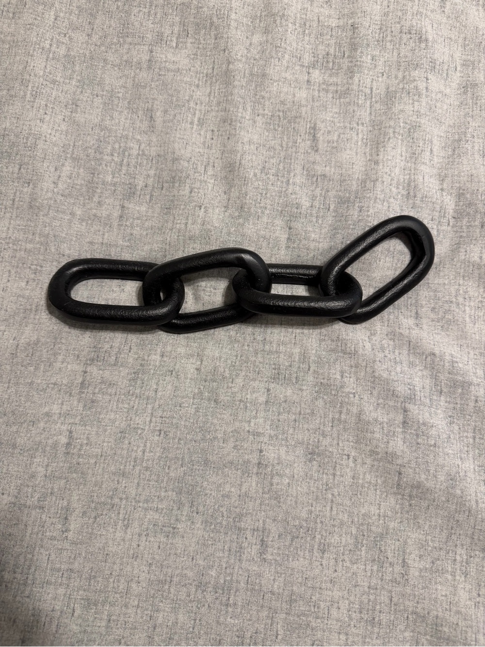 Matte Black Link Chain Accent